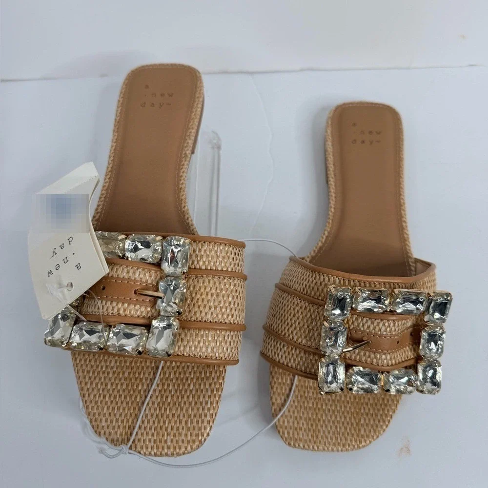 A New Day Kelsey Rhinestone Buckle Slide Sandals Beige Tan Size  8.5 NWT